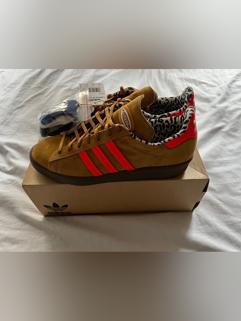 New In Box Adidas Campus 80 X Large Mesa GW3248 Men’s Size US 10.5